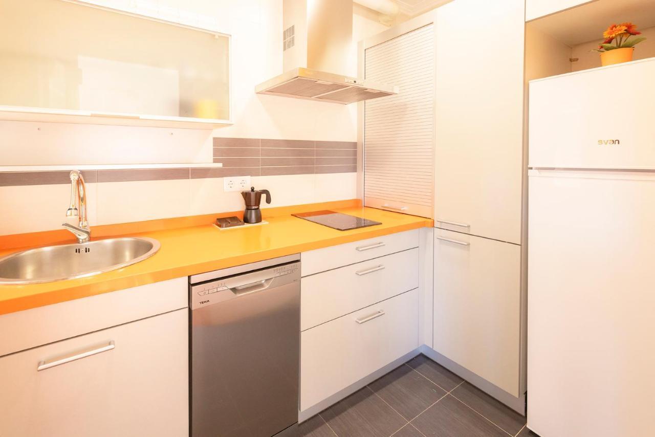 Apartamento El Tarin Лянес Екстериор снимка
